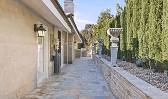 5361 E Rural Rdg, Anaheim, CA 92807