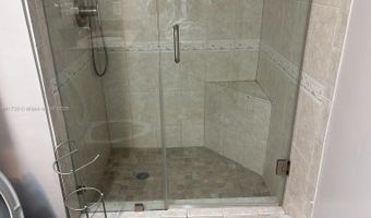2801 NE 183rd St 804W, Aventura, FL 33160