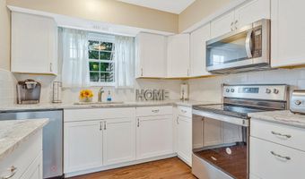 2264 PRINCE OF WALES Ct, Bowie, MD 20716