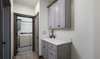 39 Croft Farms Rd, Belgrade, MT 59714