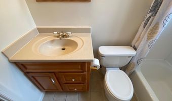 6411 E HALBERT Rd, Bethesda, MD 20817