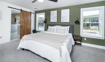 41 Wintergreen Way, Glocester, RI 02814