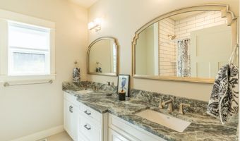 13831 Great Bear Loop, Bigfork, MT 59911
