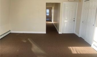 585 Main St 2A, East Greenwich, RI 02818