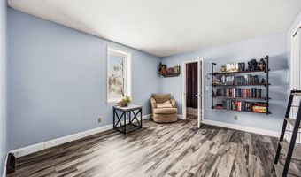 410 6th Ave, Amana, IA 52203
