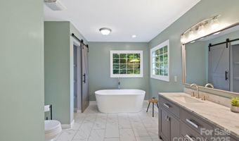 21 Moriah Ln, Asheville, NC 28803