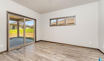 2400 E Brek St, Brandon, SD 57005