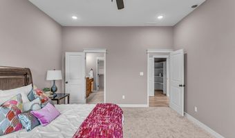 1006 Bluestem Cir, Baldwin City, KS 66006