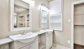 3165 Beacon Hill Rd, Abilene, TX 79601