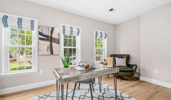 20 S MONTANA St, Arlington, VA 22204