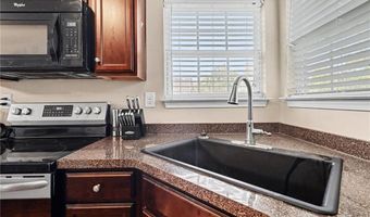 25 Redwood Dr, Adairsville, GA 30103
