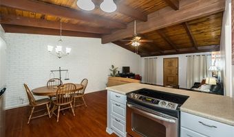 110 Coral Ter 13, Ballwin, MO 63011