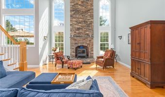 51 Reservoir Rd, Cumberland, RI 02864