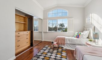321 Ratto Rd, Alameda, CA 94502