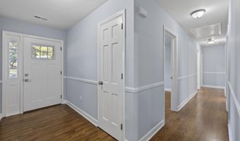 104 Sunline Pl, Spartanburg, SC 29307