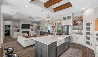 516 Linden Cir, Benton, LA 71006