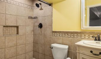 374 Briarwood Ln, Bedford, IN 47421