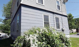 3 Grand St, Augusta, ME 04330
