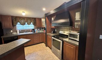 398 Deer Alley Dr, Batesville, MS 38606