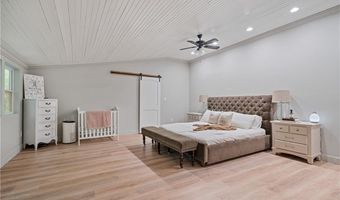 104 Cherry St, Adairsville, GA 30103