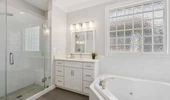 10900 BELLS RIDGE Dr, Potomac, MD 20854
