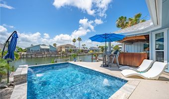 126 Sea View Dr, Aransas Pass, TX 78336