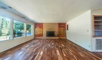 56060 WHEELER Rd, Bandon, OR 97411