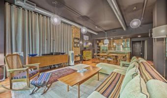 1615 N QUEEN St M303, Arlington, VA 22209