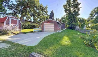206 Cummings Ave, Buffalo, WY 82834