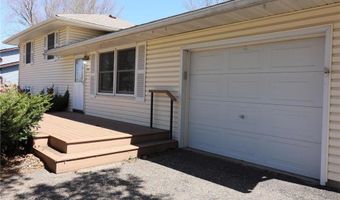 141 Strese Ln, Apple Valley, MN 55124