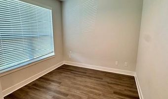 3909 SW Pecan Cir, Bentonville, AR 72713