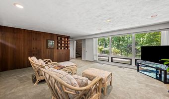 1406 ELLENGLEN Rd, Baltimore, MD 21286