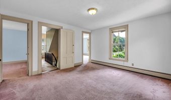 44 Maple Ave, Canton, CT 06019