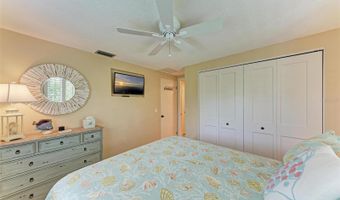 136 CRESCENT Dr, Anna Maria, FL 34216