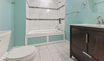 1621 NW 70th Pl, Ankeny, IA 50023