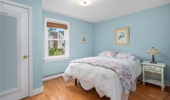 84 Ash Ave, Cranston, RI 02910