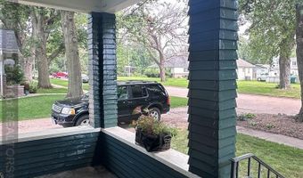 709 N St, Aurora, NE 68818