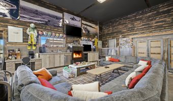 186 E RESERVE Dr, Alpine, WY 83128