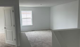 377 W Point Cir, Algonquin, IL 60102