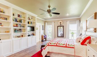121 County Road 2571, Alvord, TX 76225