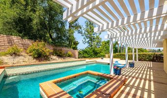 27555 Freetown Ln, Agoura Hills, CA 91301