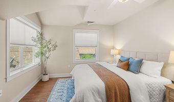 989 Golden Aspen Pl, Ashland, OR 97520