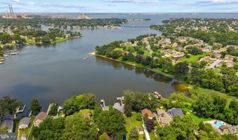 7580 BEACH Dr, Pasadena, MD 21122