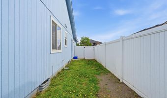 12612 W Pacific Ct, Airway Heights, WA 99001