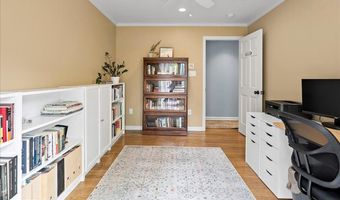4429 NEPTUNE Dr, Alexandria, VA 22309