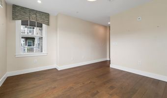 7 Longview Dr 105, Atkinson, NH 03811