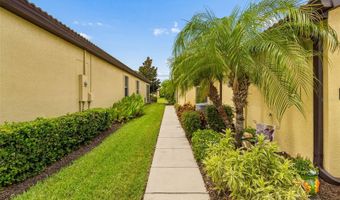 322 MYSTIC FALLS Dr, Apollo Beach, FL 33572