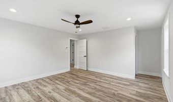 503 Woodhaven Blvd SE, Bayville, NJ 08721