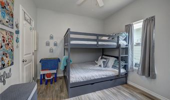 350 N 10th St, Aransas Pass, TX 78336
