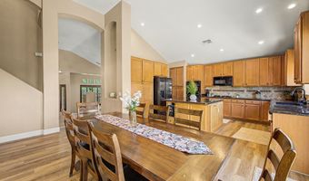 2540 E HAZELTINE Way, Chandler, AZ 85249